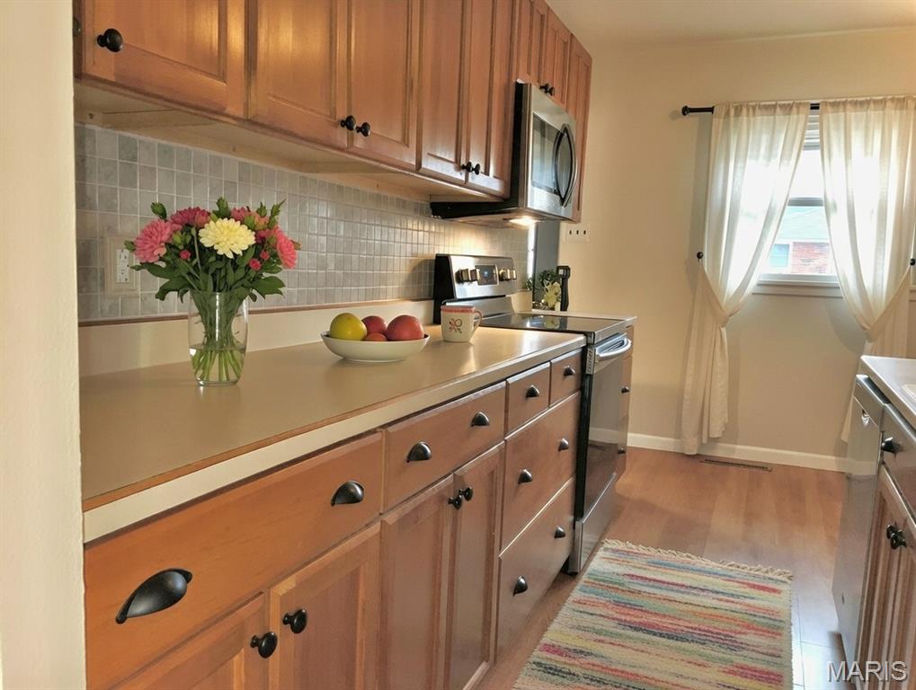 Homes for sale in Granite City, IL | 13 Miami Ct, Granite City, IL 62040 | MLS# MIS25078082