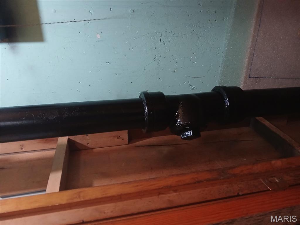 Homes for sale in Dellwood, MO | 10615 Trask Dr, Dellwood, MO 63136 | MLS# MIS25078194