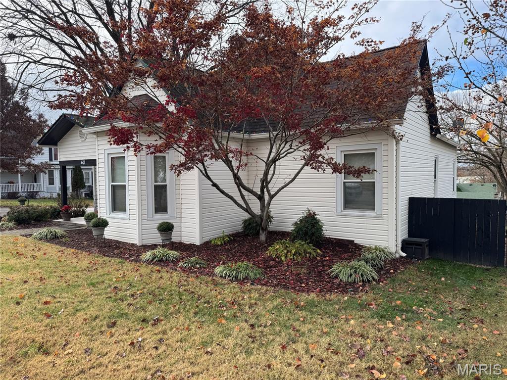 Homes for sale in Festus, MO | 601 Warne St, Festus, MO 63028 | MLS# MIS25078560