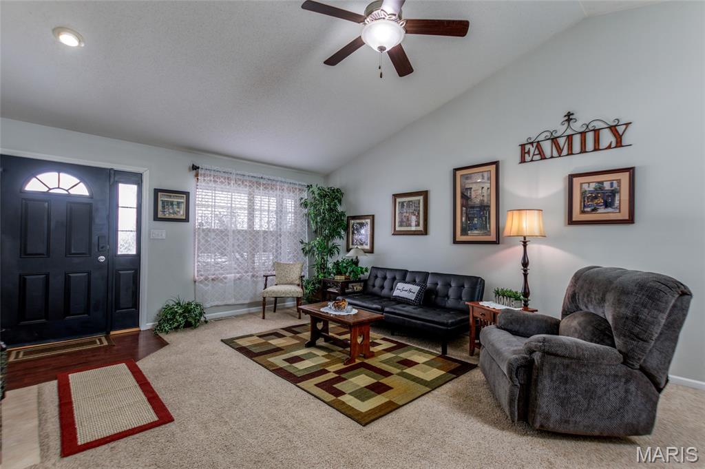 Homes for sale in Highland, IL | 55 Bridgewater Ln #B, Highland, IL 62249 | MLS# MIS25078988