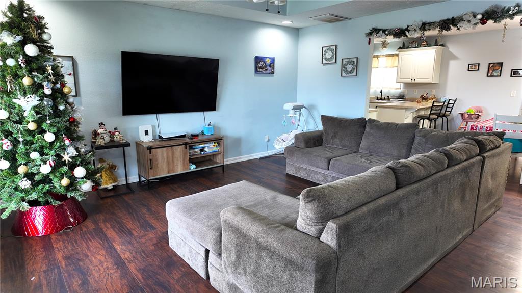 Homes for sale in St Robert, MO | 231 Zeigenbein Rd, St Robert, MO 65584 | MLS# MIS25079430