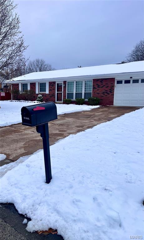 Homes for sale in Fairview Heights, IL | 108 Meckfessel Dr, Fairview Heights, IL 62208 | MLS# MIS25079734