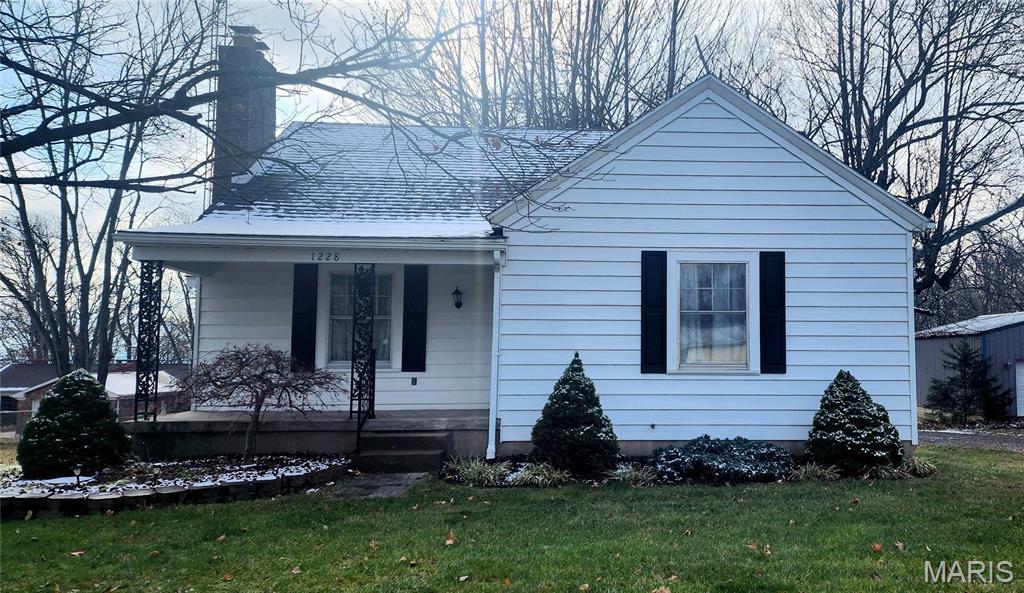 Homes for sale in Chester, IL | 1228 Opdyke St, Chester, IL 62233 | MLS# MIS25079803