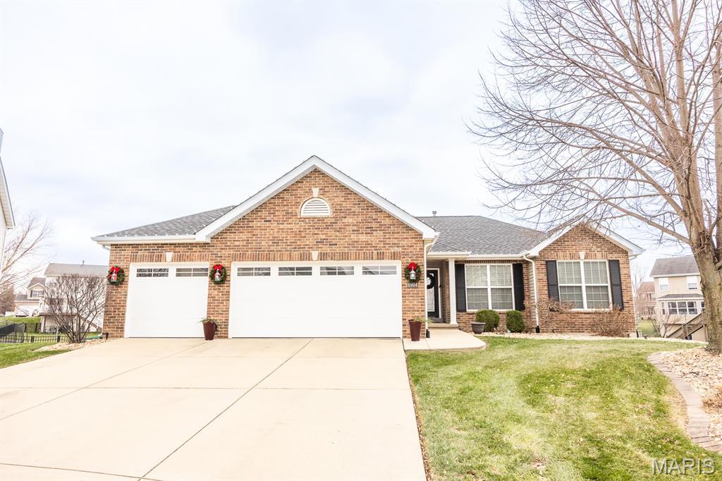 Homes for sale in Fairview Heights, IL | 6904 Arbor Cove Dr, Fairview Heights, IL 62208 | MLS# MIS25080013