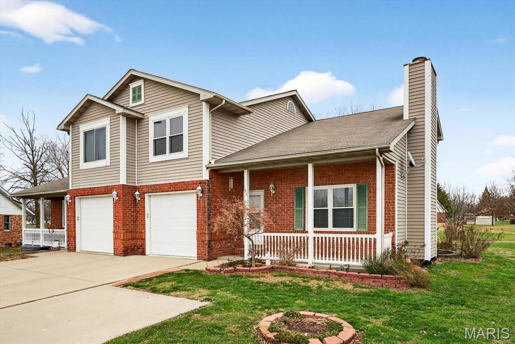 Homes for sale in Aviston, IL | 103 S Hull St, Aviston, IL 62216 | MLS# MIS25081785