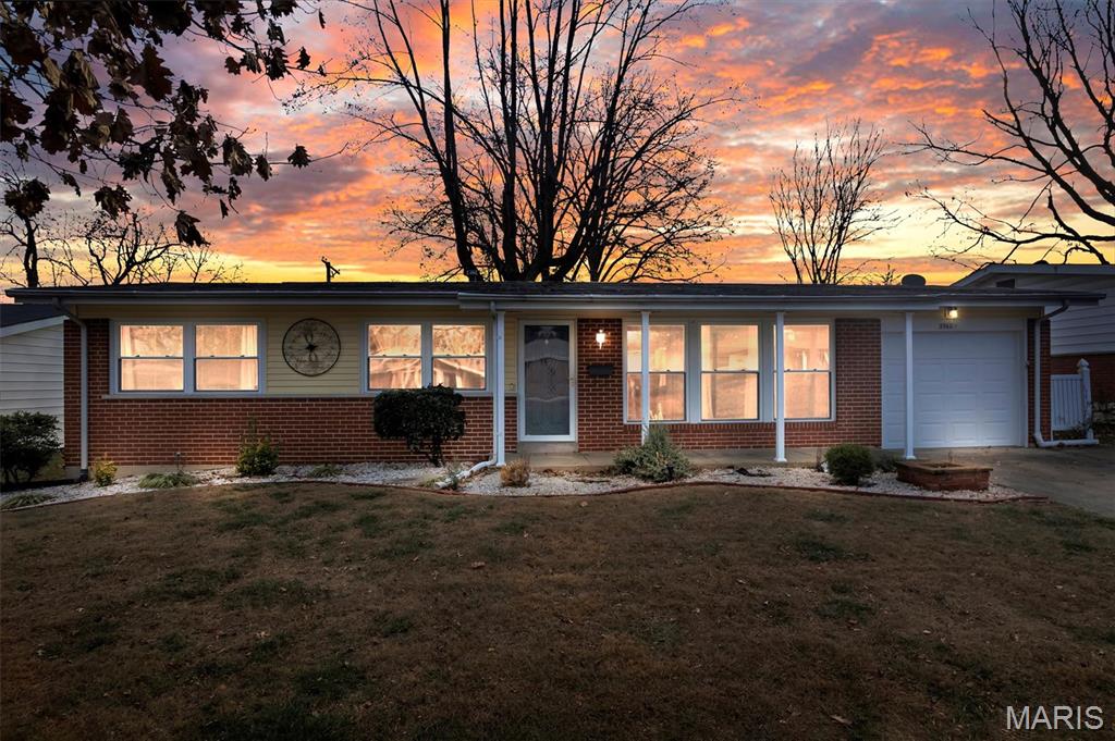 Homes for sale in Florissant, MO | 3560 Tremont Dr, Florissant, MO 63033 | MLS# MIS25081902