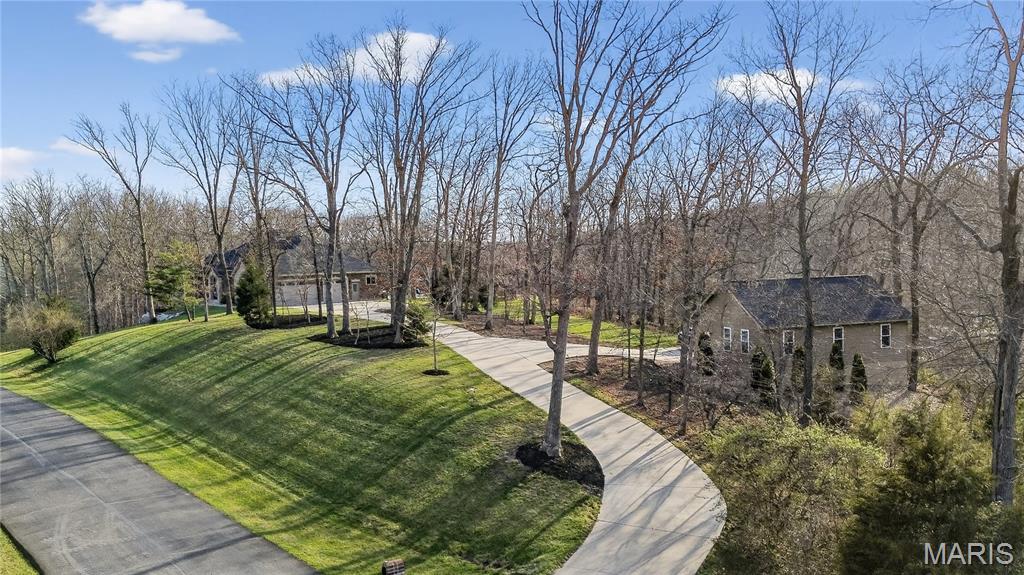 Homes for sale in Defiance, MO | 1275 Kohlers Ln, Defiance, MO 63341 | MLS# MIS25082411