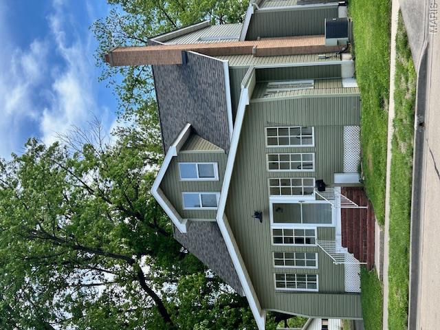 Homes for sale in O'fallon, IL | 415 W 3rd St, O'fallon, IL 62269 | MLS# MIS26000020