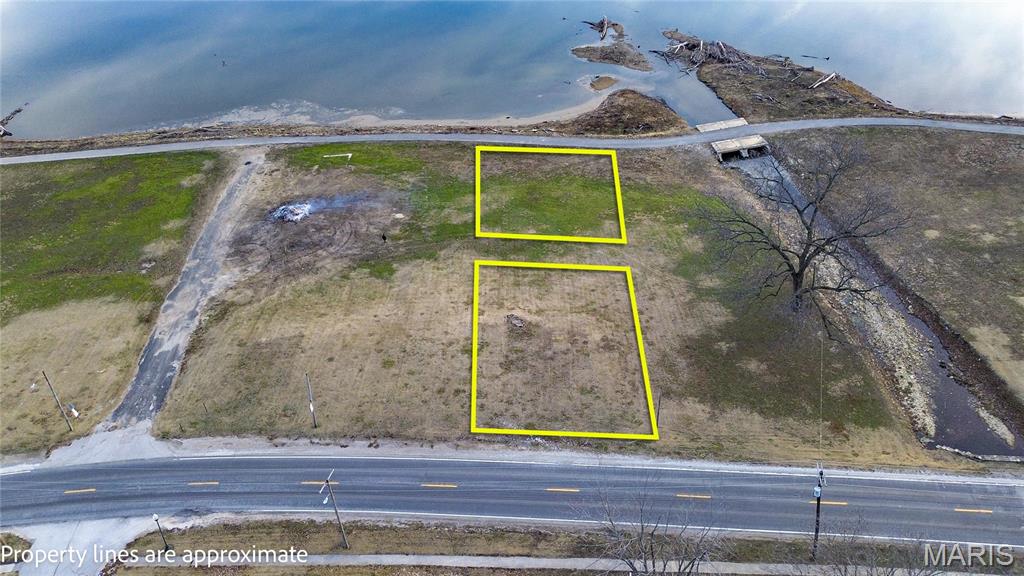 Homes for sale in Grafton, IL | 1109 W Main St, Grafton, IL 62037 | MLS# MIS26001417