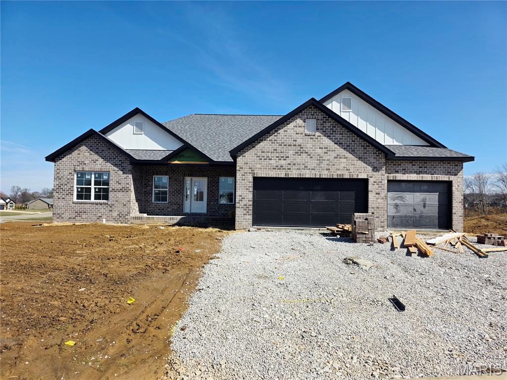 Homes for sale in Shiloh, IL | 433 Briarberry Dr, Shiloh, IL 62221 | MLS# MIS26001512