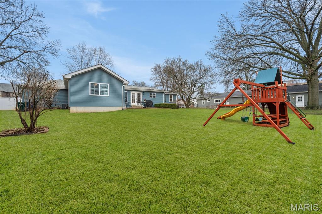 Homes for sale in Des Peres, MO | 12467 Ballas Meadows Dr, Des Peres, MO 63131 | MLS# MIS26001797