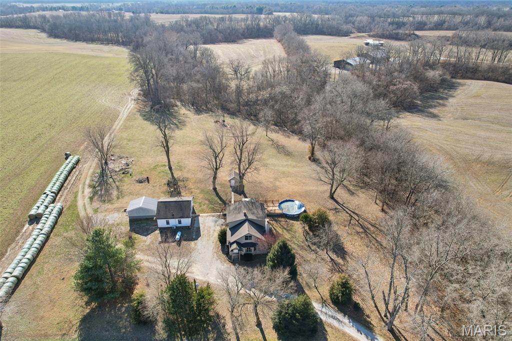 Homes for sale in Troy, IL | 8602 E Kirsch Rd, Troy, IL 62294 | MLS# MIS26002661