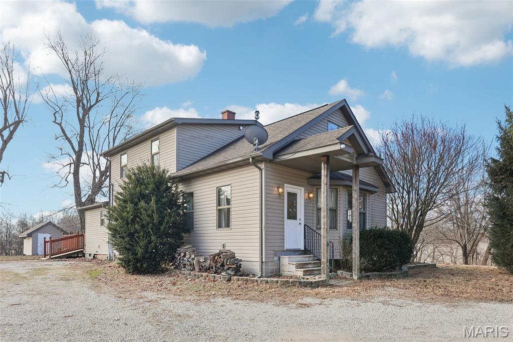 Homes for sale in Troy, IL | 8602 E Kirsch Rd, Troy, IL 62294 | MLS# MIS26002661