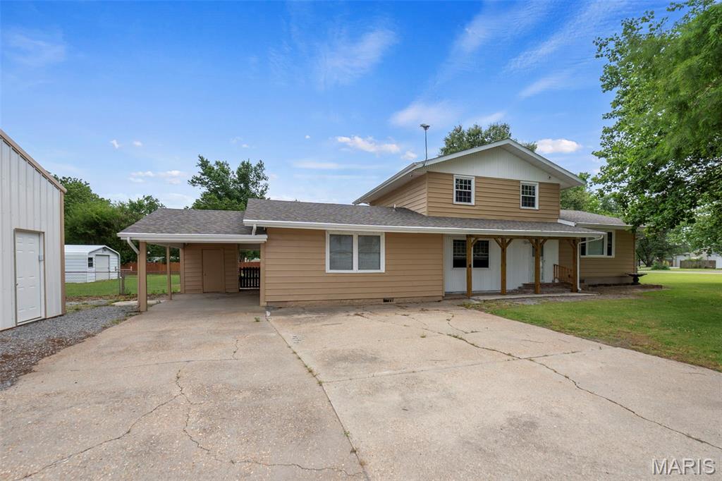 Homes for sale in Sikeston, MO | 119 Depro, Sikeston, MO 63801 | MLS# MIS26002939