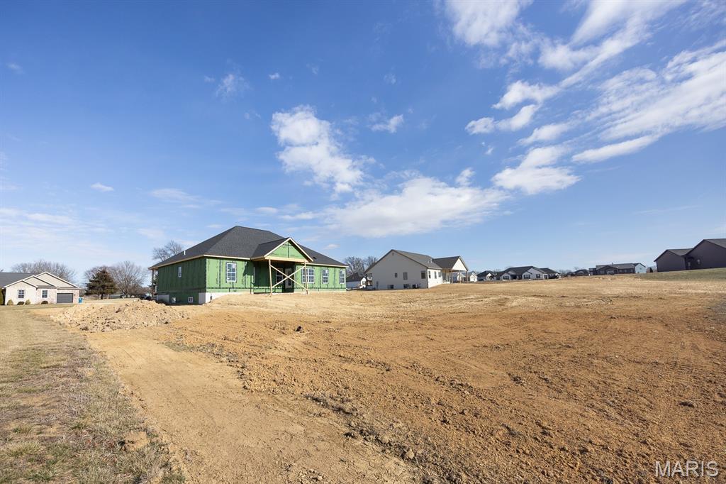 Homes for sale in Shiloh, IL | 3736 Golfview Cir, Shiloh, IL 62221 | MLS# MIS26003404