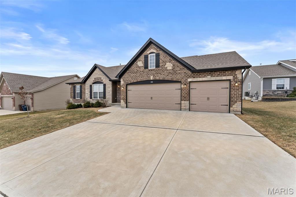 Homes for sale in Moscow Mills, MO | 408 Abilene Ct, Moscow Mills, MO 63362 | MLS# MIS26003851