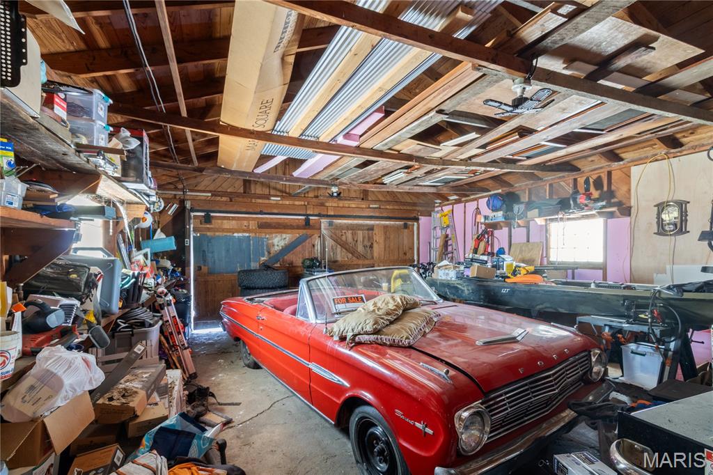 Homes for sale in Bourbon, MO | 659 E Pine St, Bourbon, MO 65441 | MLS# MIS26004477