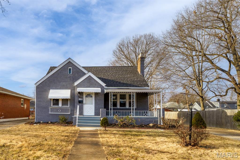 Homes for sale in Granite City, IL | 2611 State St, Granite City, IL 62040 | MLS# MIS26004493