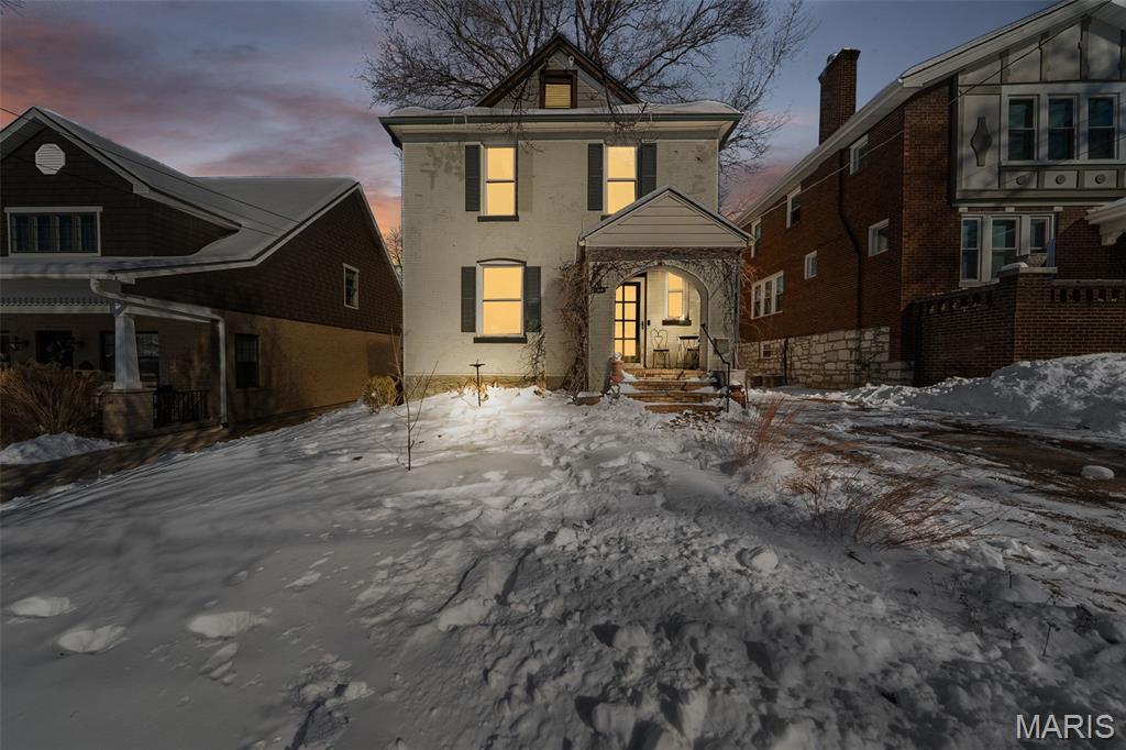 Homes for sale in Richmond Heights, MO | 7479 Hiawatha Ave, Richmond Heights, MO 63117 | MLS# MIS26004615