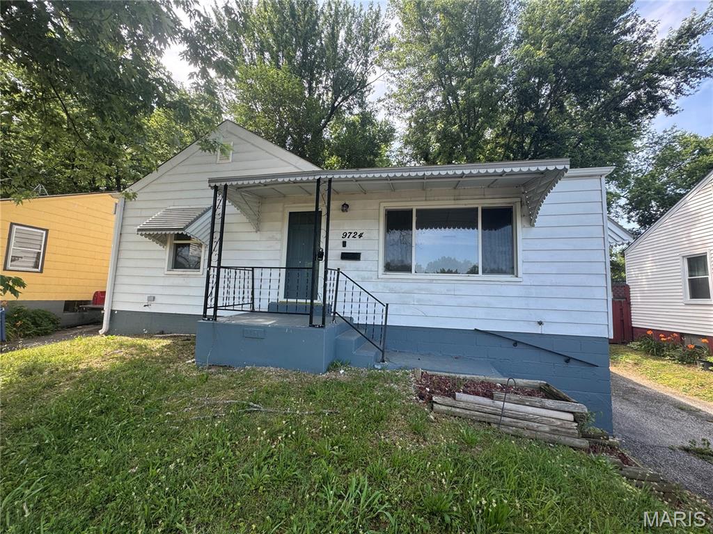 Homes for sale in Woodson Terrace, MO | 9724 Margo Ann Ln, Woodson Terrace, MO 63134 | MLS# MIS26004623