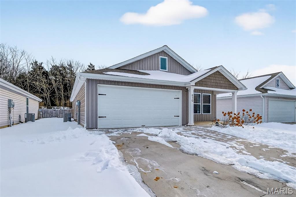 Homes for sale in Villa Ridge, MO | 970 Osage Villa Ct, Villa Ridge, MO 63089 | MLS# MIS26004743