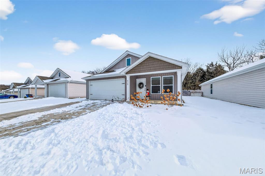 Homes for sale in Villa Ridge, MO | 970 Osage Villa Ct, Villa Ridge, MO 63089 | MLS# MIS26004743