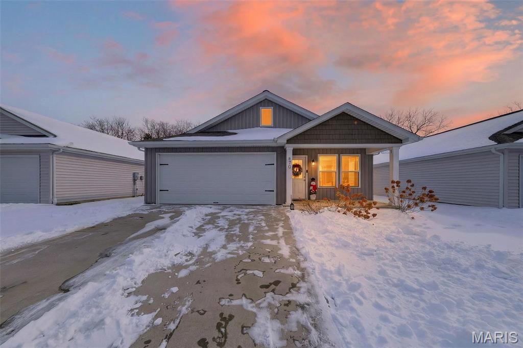 Homes for sale in Villa Ridge, MO | 970 Osage Villa Ct, Villa Ridge, MO 63089 | MLS# MIS26004743