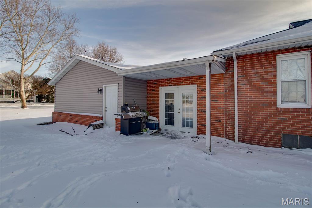 Homes for sale in Litchfield, IL | 1402 N Harrison St, Litchfield, IL 62056 | MLS# MIS26004836