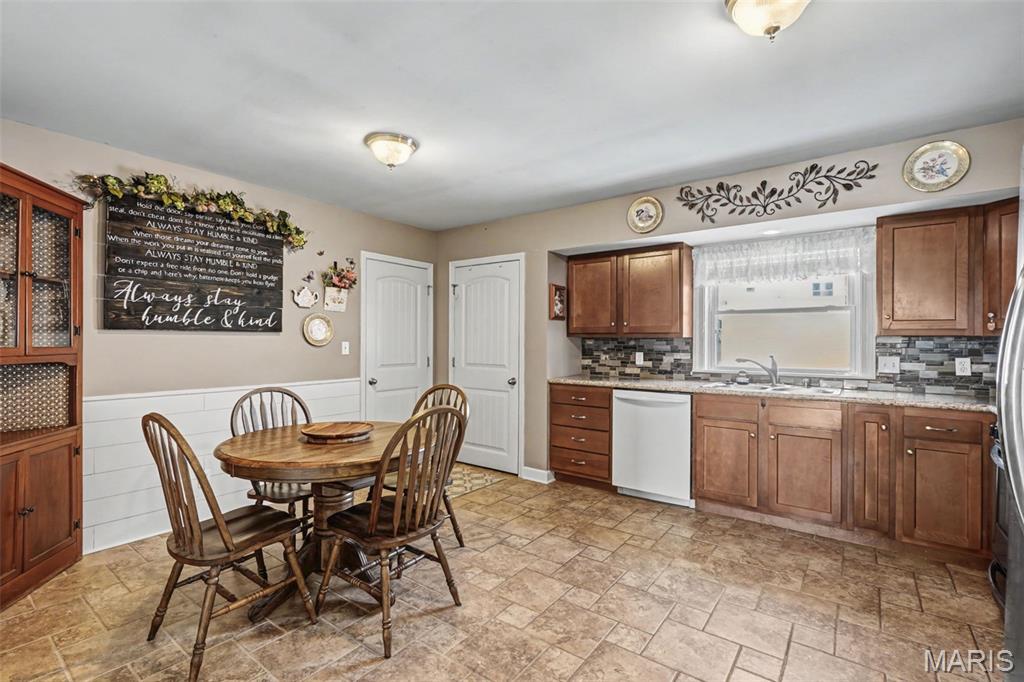 Homes for sale in New Haven, MO | 111 Macarthur St, New Haven, MO 63068 | MLS# MIS26004865