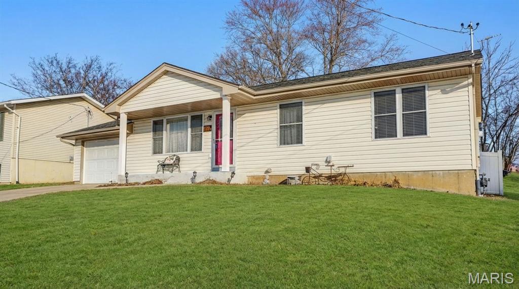 Homes for sale in New Haven, MO | 111 Macarthur St, New Haven, MO 63068 | MLS# MIS26004865