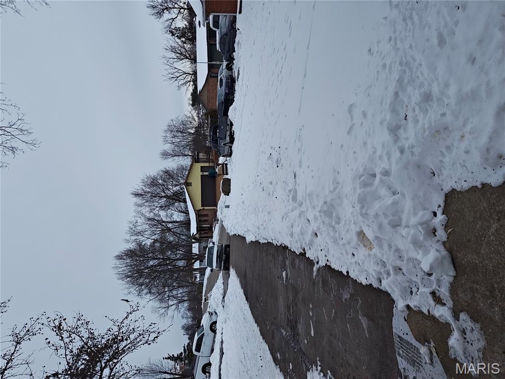 Homes for sale in Arnold, MO | 115 Ron De Le Dr, Arnold, MO 63010 | MLS# MIS26004908