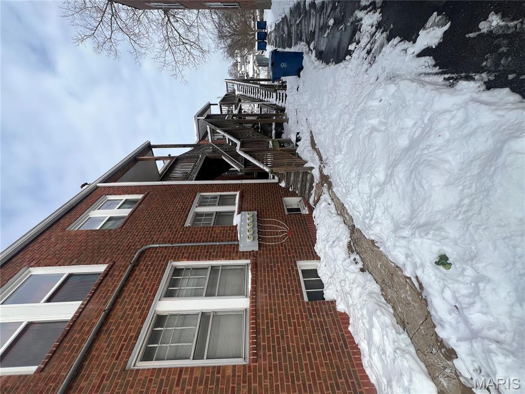 Homes for sale in Richmond Heights, MO | 7076 Mitchell Ave, Richmond Heights, MO 63117 | MLS# MIS26004947