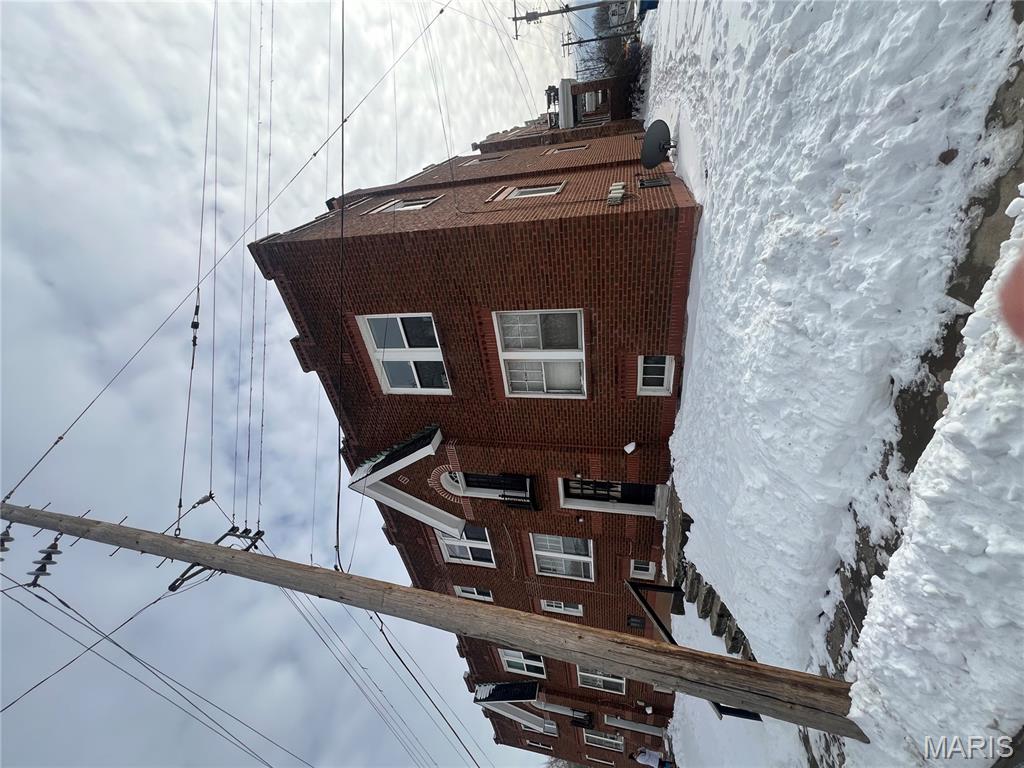 Homes for sale in Richmond Heights, MO | 7080 Mitchell Ave, Richmond Heights, MO 63117 | MLS# MIS26004967