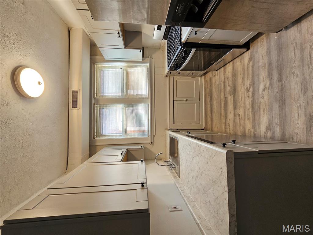 Homes for sale in Richmond Heights, MO | 1712 Yale Ave #A, Richmond Heights, MO 63117 | MLS# MIS26004970