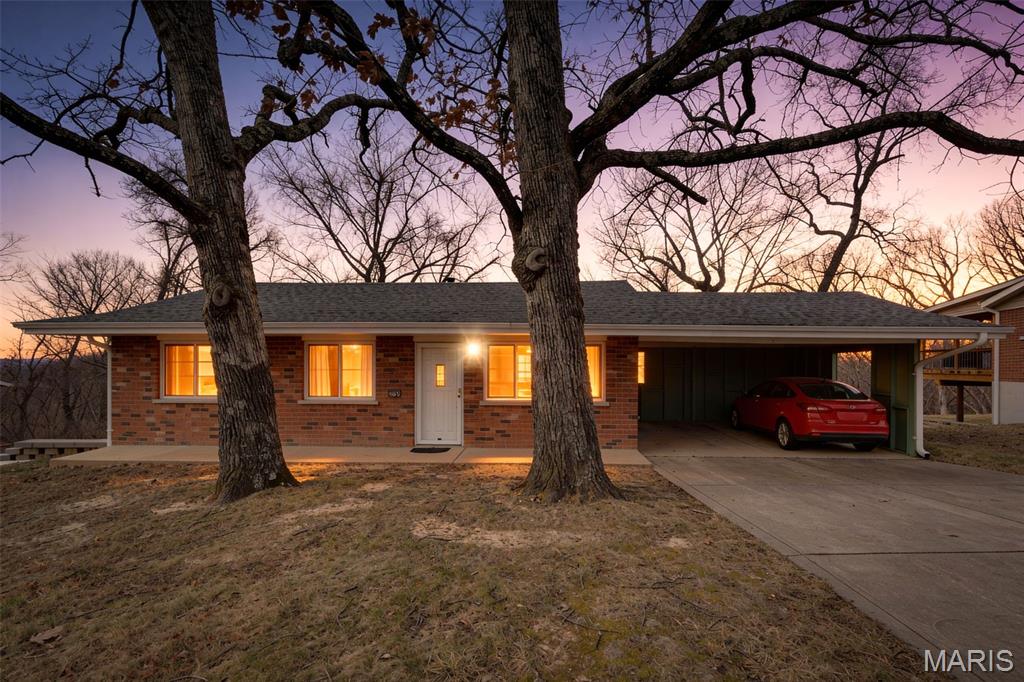 Homes for sale in High Ridge, MO | 2917 Raw Wind Dr, High Ridge, MO 63049 | MLS# MIS26005081