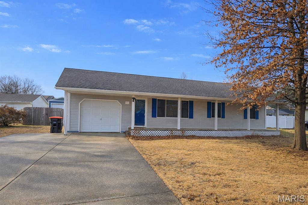 Homes for sale in Advance, MO | 121 N Tilley St, Advance, MO 63730 | MLS# MIS26005084