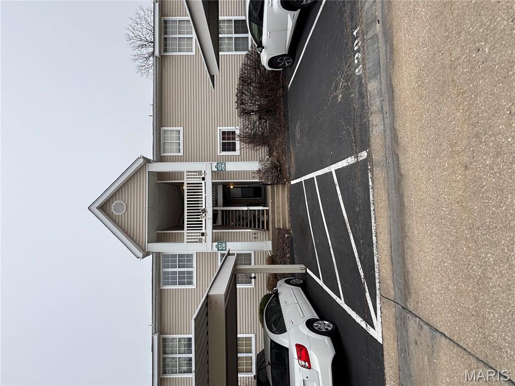 Homes for sale in Hazelwood, MO | 4205 Canal Dr, Hazelwood, MO 63034 | MLS# MIS26005159