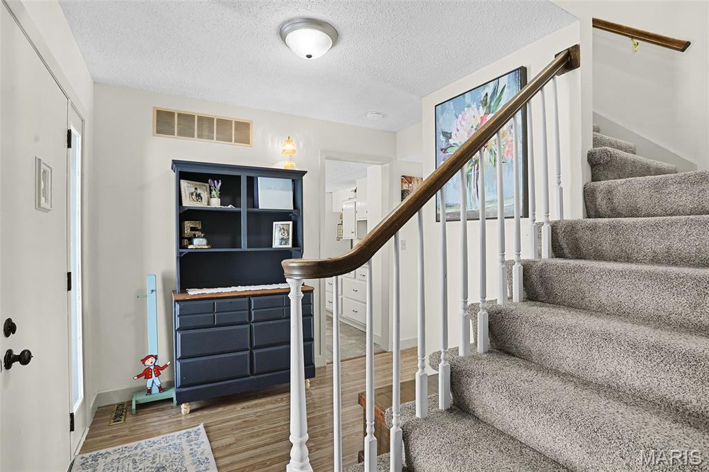 Homes for sale in Washington, MO | 51 Berkshire Dr, Washington, MO 63090 | MLS# MIS26005162