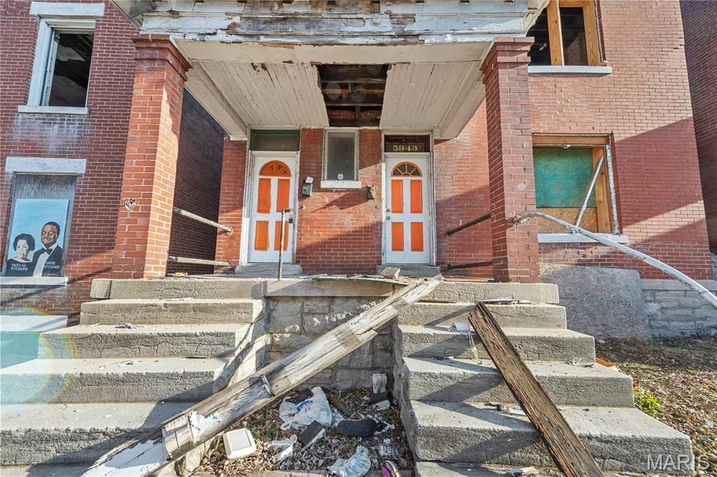 Homes for sale in St Louis, MO | 5943 Page Blvd, St Louis, MO 63112 | MLS# MIS26005215