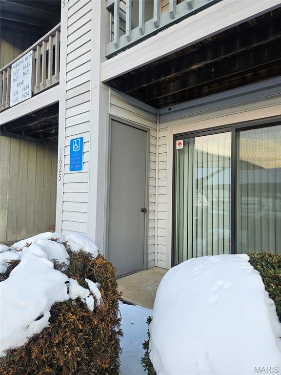 Homes for sale in St Peters, MO | 1625 Summergate Pkwy #G, St Peters, MO 63303 | MLS# MIS26005270