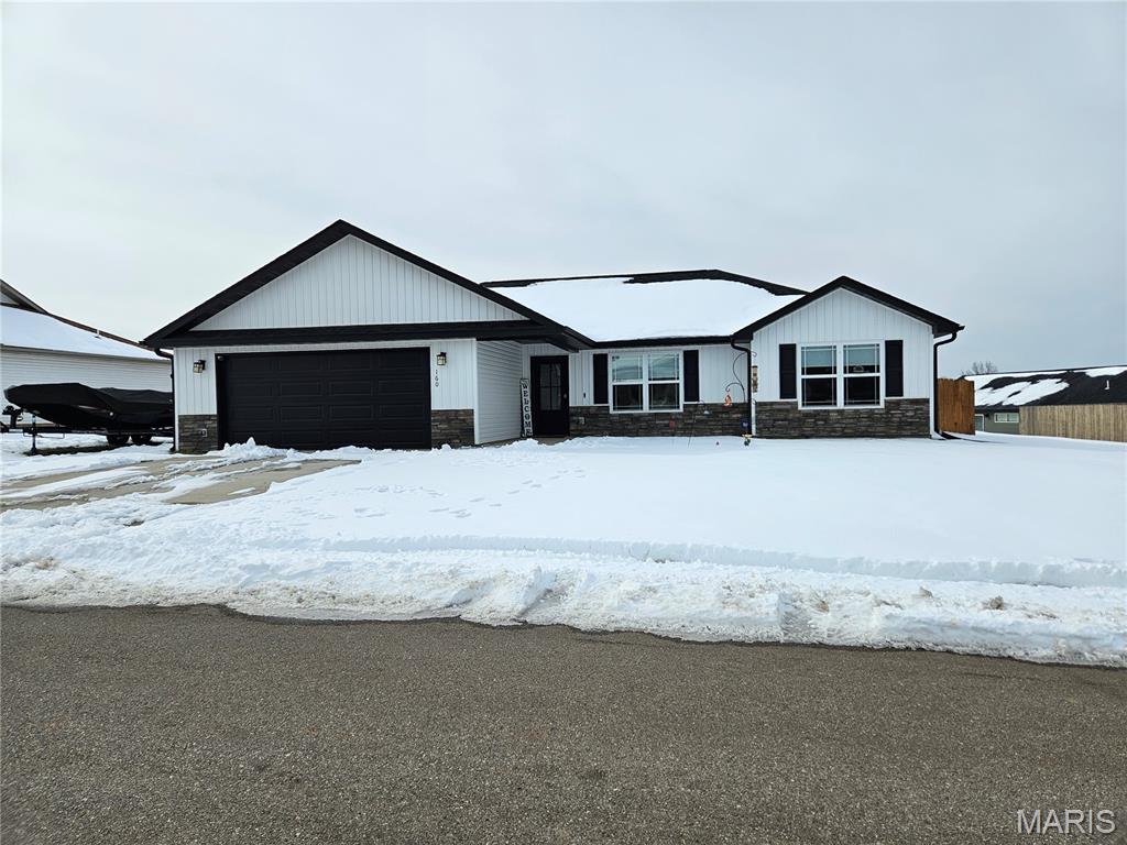 Homes for sale in Waynesville, MO | 160 Mesa Dr, Waynesville, MO 65583 | MLS# MIS26005293