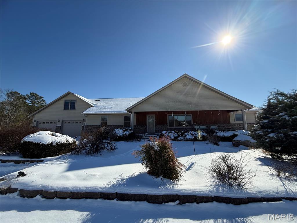 Homes for sale in Summersville, MO | 19056 Country Road 427, Summersville, MO 65571 | MLS# MIS26005382