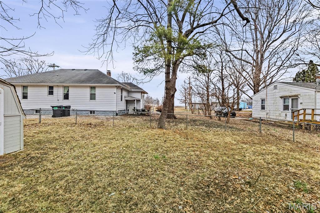 Homes for sale in Mascoutah, IL | 318 E Phillips St, Mascoutah, IL 62258 | MLS# MIS26005427