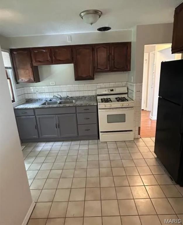 Homes for sale in Bellefontaine Nghbrs, MO | 1207 Bakewell, Bellefontaine Nghbrs, MO 63137 | MLS# MIS26005470