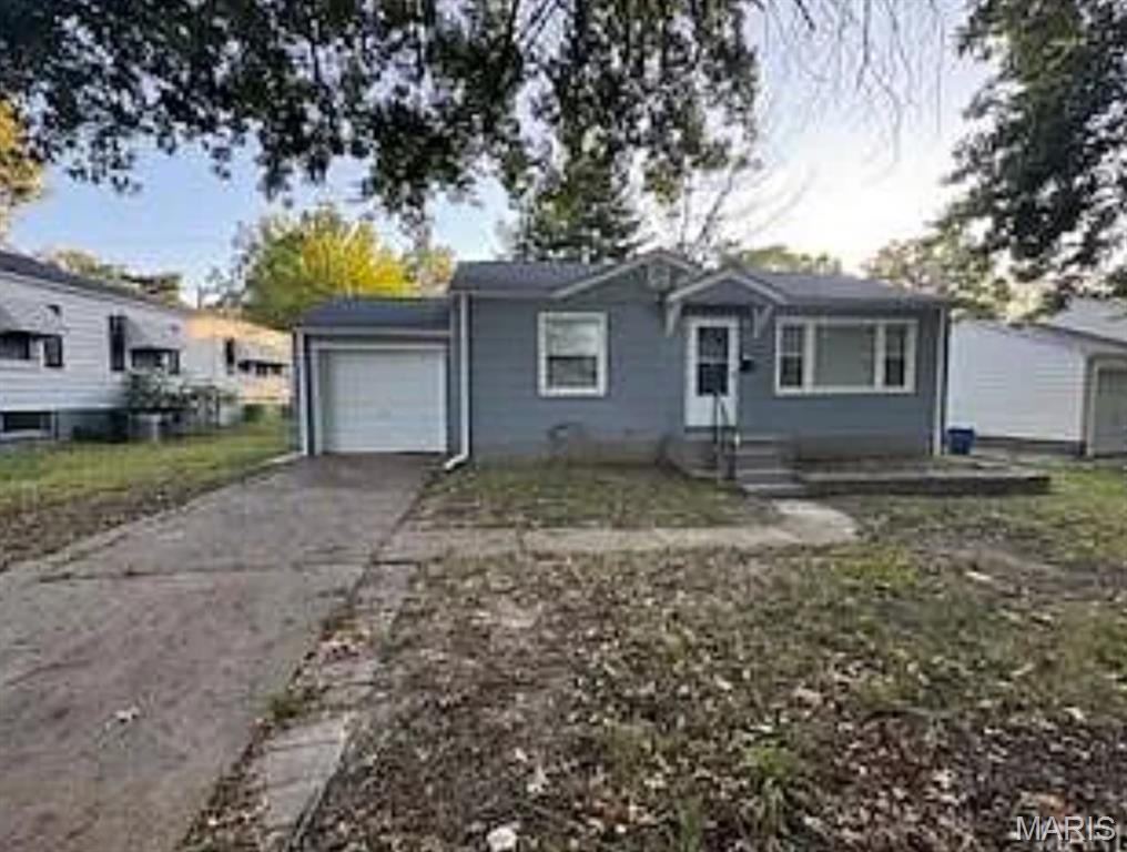 Homes for sale in Bellefontaine Nghbrs, MO | 10130 Newbold Dr, Bellefontaine Nghbrs, MO 63137 | MLS# MIS26005481