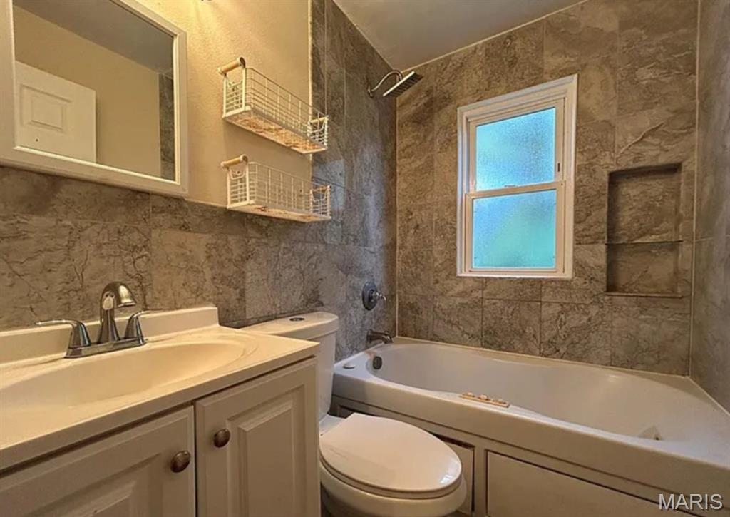 Homes for sale in Bellefontaine Nghbrs, MO | 10346 Ashbrook, Bellefontaine Nghbrs, MO 63137 | MLS# MIS26005483