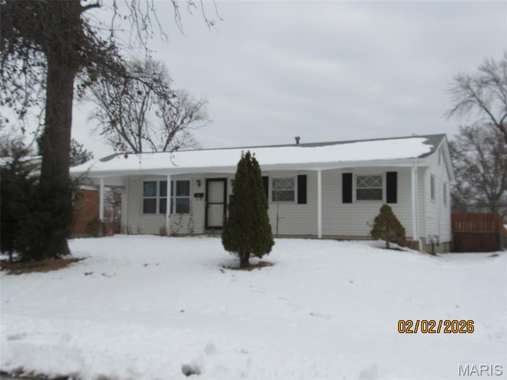 Homes for sale in Hazelwood, MO | 245 Alma Dr, Hazelwood, MO 63042 | MLS# MIS26005522