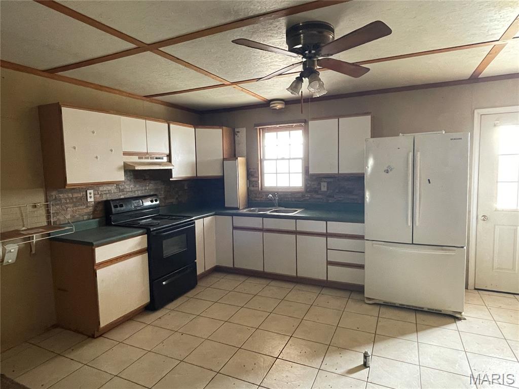 Homes for sale in Marble Hill, MO | 9692 Bcr 538, Marble Hill, MO 63764 | MLS# MIS26005554