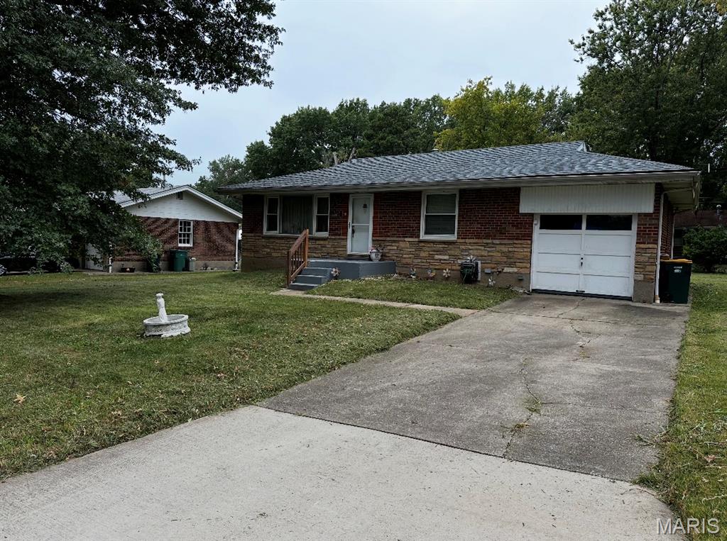 Homes for sale in Bellefontaine Nghbrs, MO | 9631 Griffin Dr, Bellefontaine Nghbrs, MO 63137 | MLS# MIS26005572