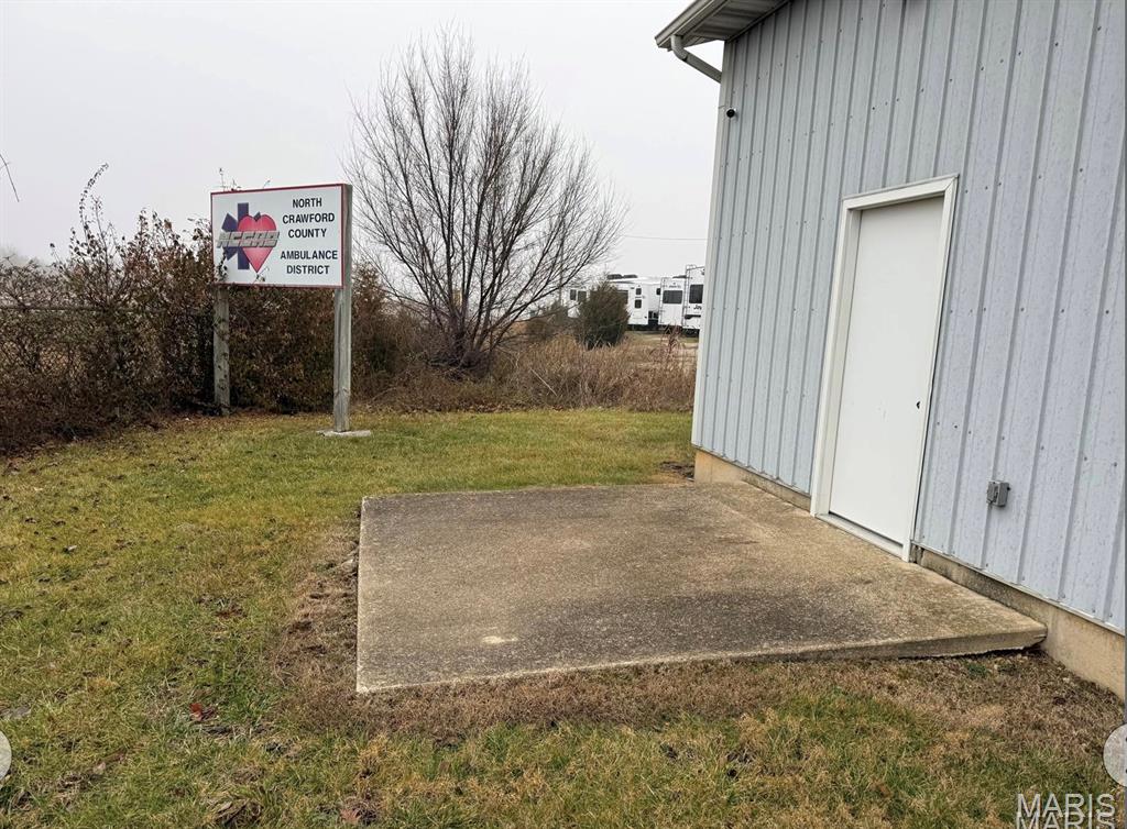 Homes for sale in Bourbon, MO | 197 Old Springfield Rd, Bourbon, MO 65441 | MLS# MIS26005669